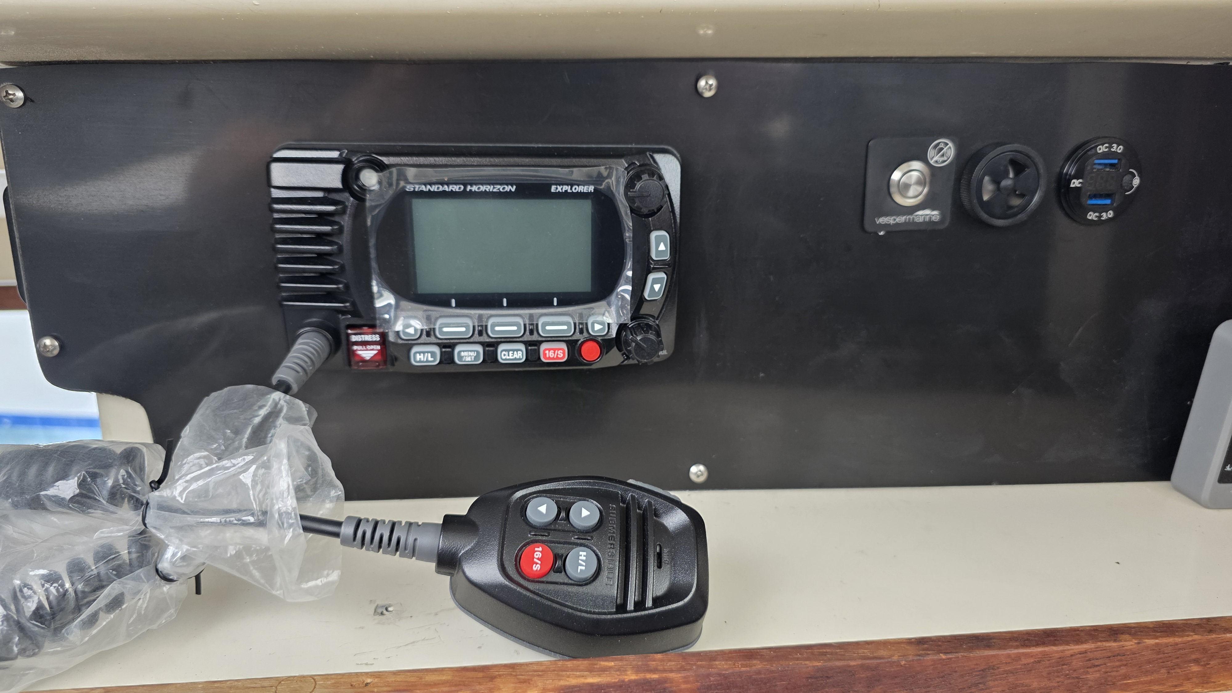 Standard Horizon Explorer VHF with DSC